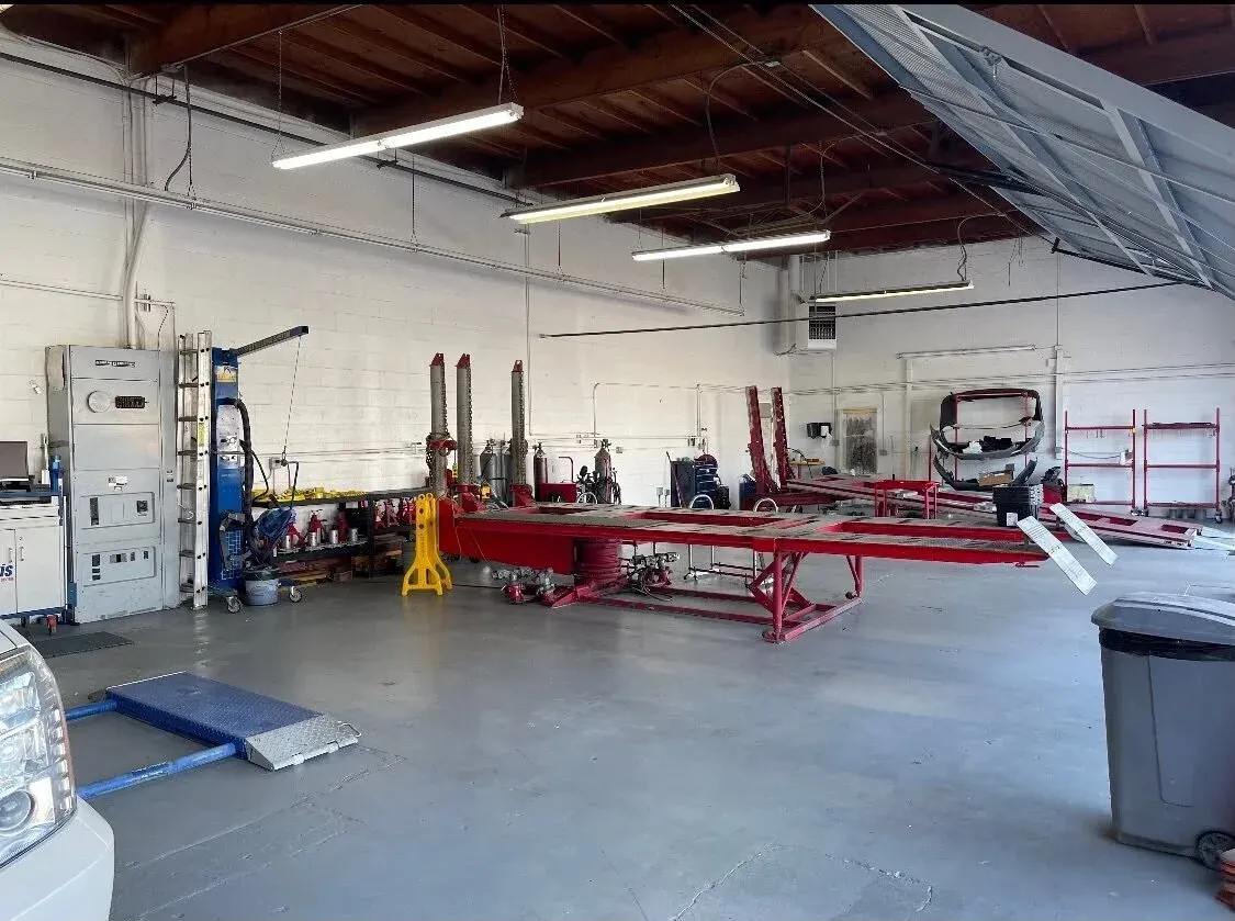 Frame Straightening — Collision Auto Center, North York