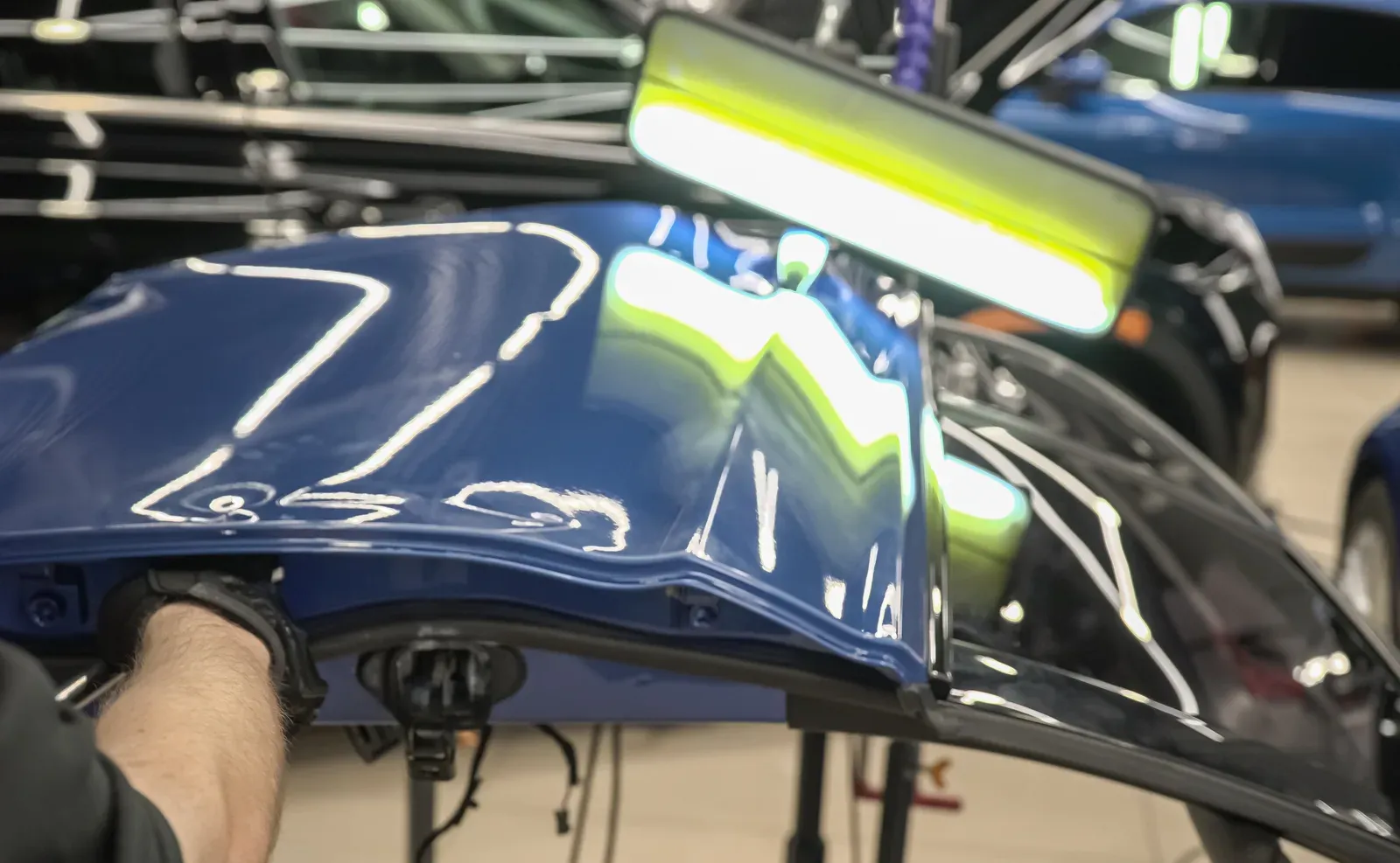 Dent & Scratch Repair — Collision Auto Center, North York
